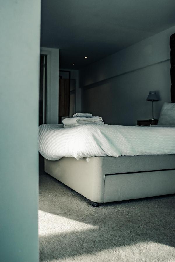 Apartments Dealhouse 4 Huddersfield Exteriör bild